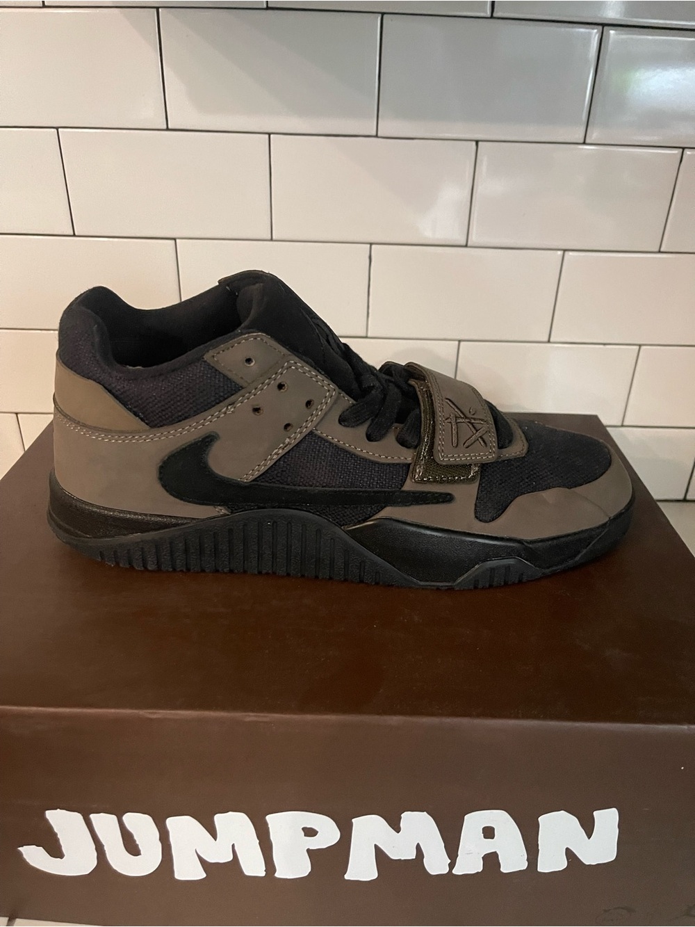 Mens JumpMan Jack TR Size 9.